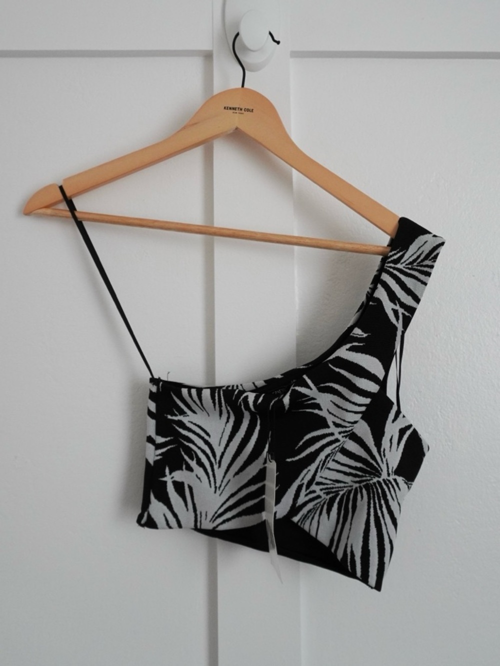 Zara Black & White One-Shoulder Palm-Print Crop Top